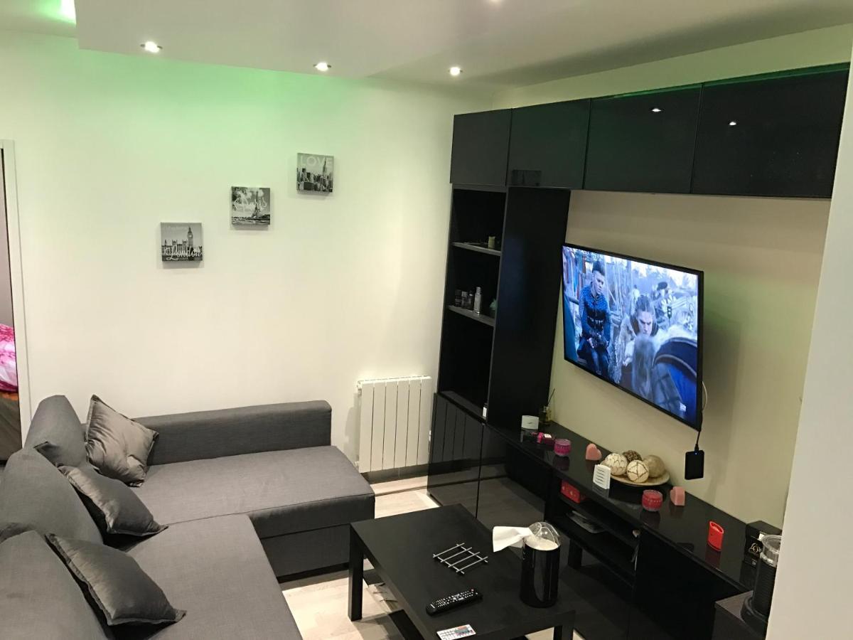 Gheddachi Apartamento Gentilly Exterior foto