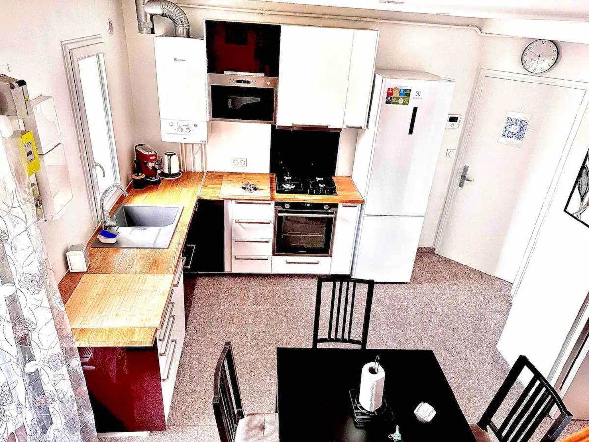 Gheddachi Apartamento Gentilly Exterior foto