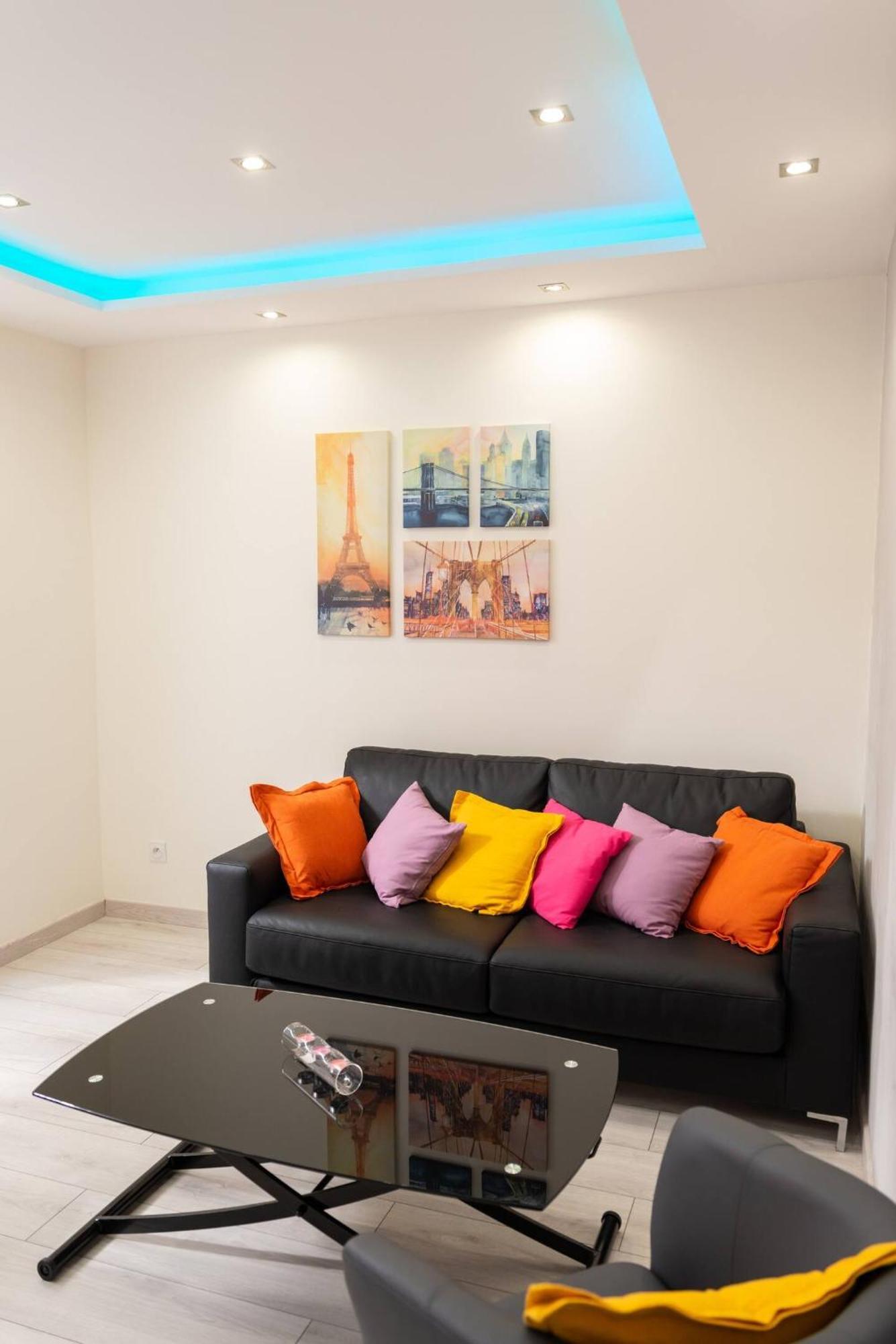 Gheddachi Apartamento Gentilly Exterior foto